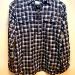 GH Bass and Co Flannel 1/2 Zip size S
